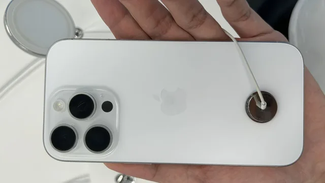 Apple iPhone 16 Pro